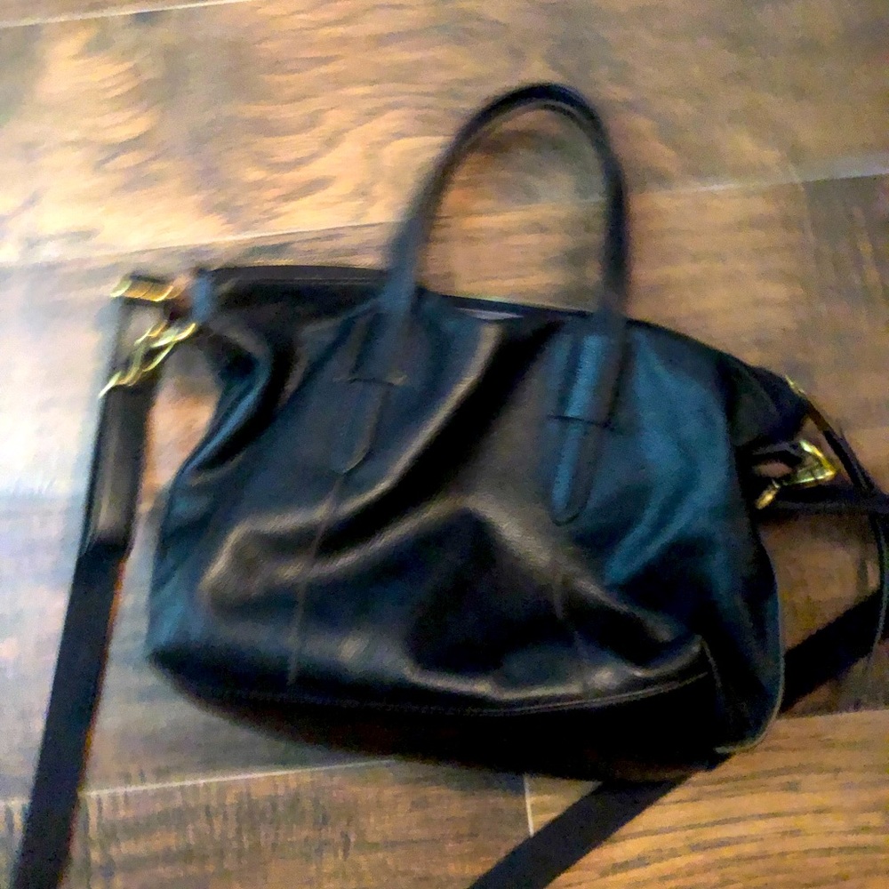 Fossil satchel